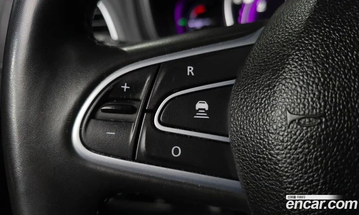Renault (Samsung) QM6 2023 2.0 автомат (гидро), фото 30