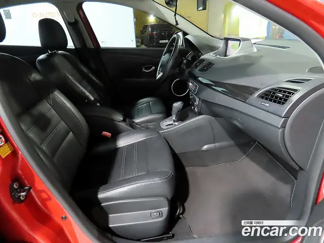 Renault (Samsung) SM3 2013 1.6 автомат (гидро), миниатюра 12