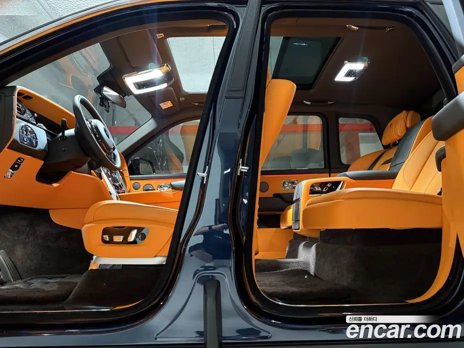 Rolls-Royce Cullinan 2022 6.7 автомат (гидро), фото 19