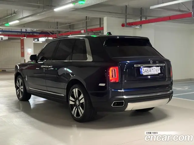 Rolls-Royce Cullinan 2022 6.7 автомат (гидро), миниатюра 4