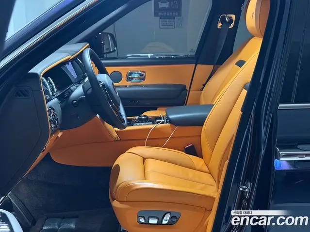 Rolls-Royce Cullinan 2022 6.7 автомат (гидро), миниатюра 10