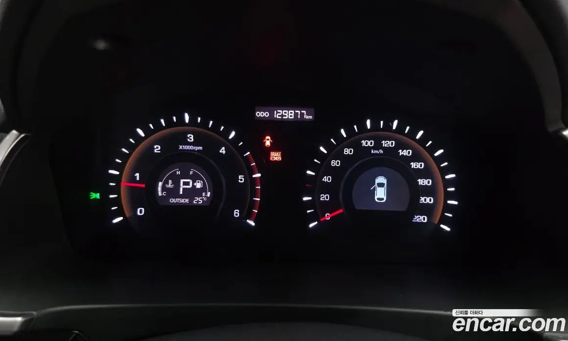 SsangYong Korando 2015 2.0 автомат (гидро), фото 8