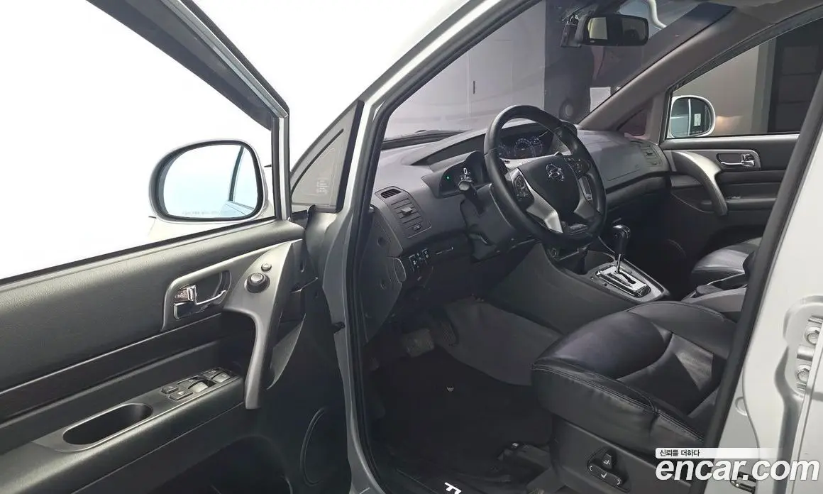 SsangYong Korando 2018 2.2 автомат (гидро), фото 13
