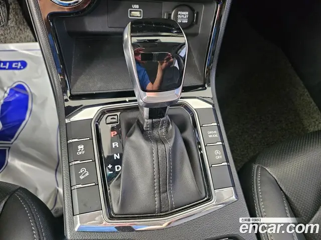 SsangYong Korando 2021 1.5 автомат (гидро), миниатюра 9