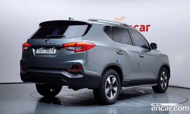 SsangYong Rexton 2017 2.2 автомат (гидро), миниатюра 2