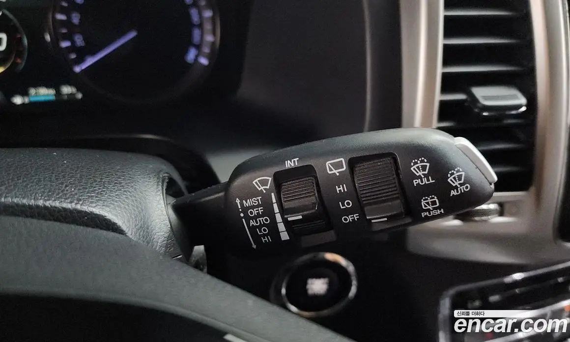 SsangYong Rexton 2017 2.2 автомат (гидро), фото 28