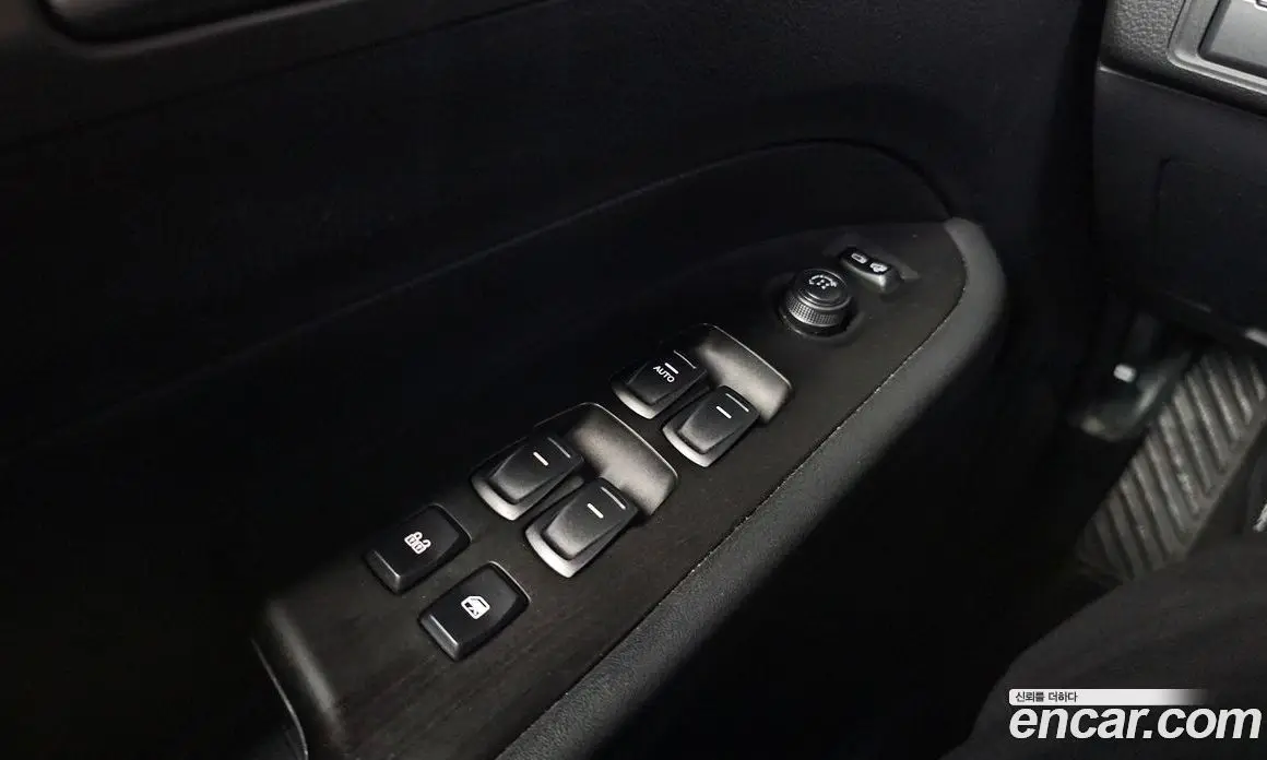 SsangYong Rexton 2018 2.2 автомат (гидро), фото 30