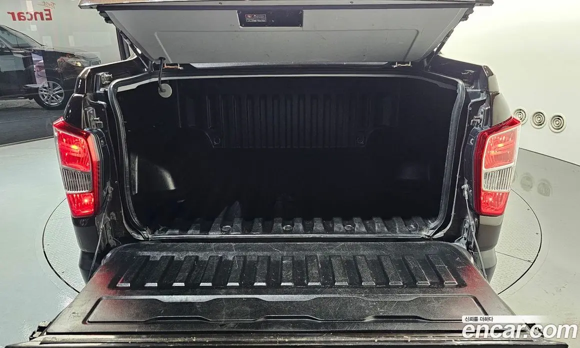 SsangYong Rexton 2018 2.2 автомат (гидро), фото 20