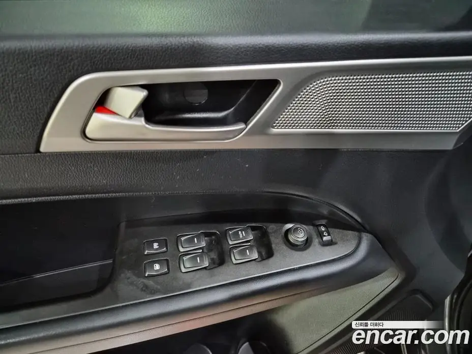 SsangYong Rexton 2019 2.2 автомат (гидро), фото 16