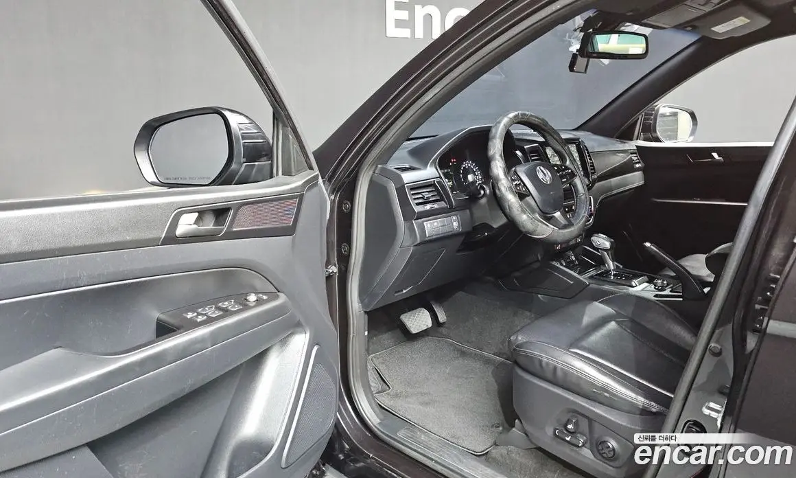 SsangYong Rexton 2020 2.2 автомат (гидро), фото 13