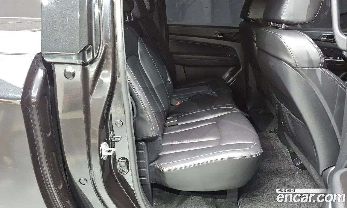 SsangYong Rexton 2020 2.2 автомат (гидро), фото 18