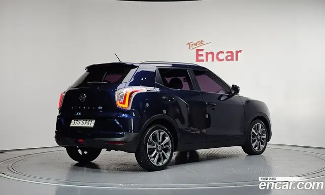 SsangYong TIBOLI 2015 1.6 автомат (гидро), миниатюра 2