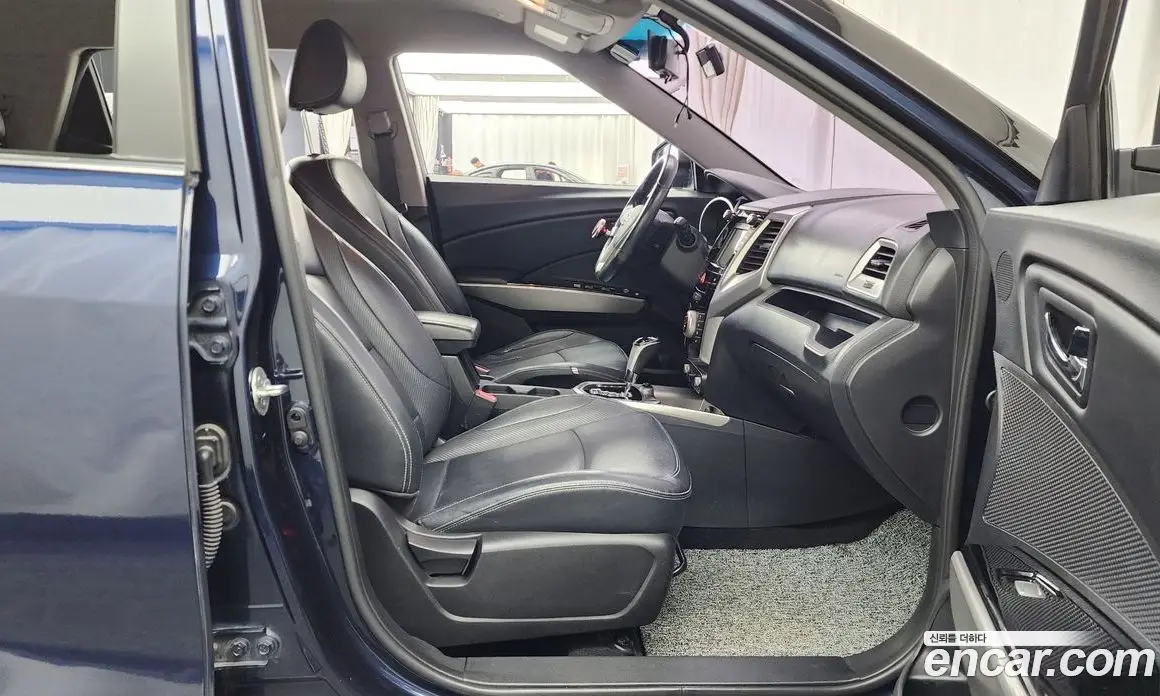 SsangYong TIBOLI 2015 1.6 автомат (гидро), фото 11