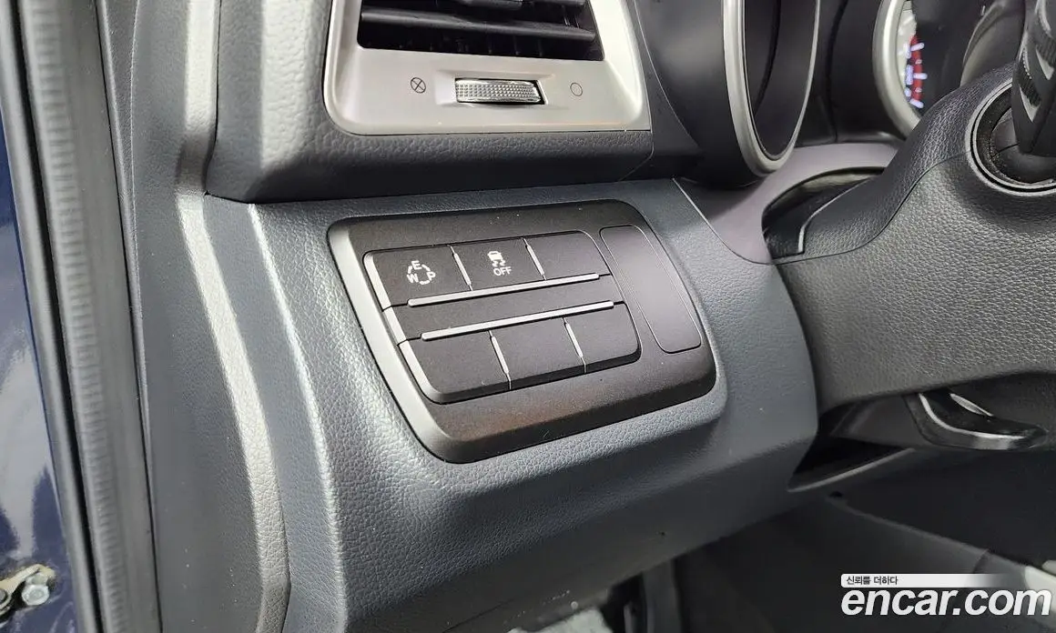 SsangYong TIBOLI 2015 1.6 автомат (гидро), фото 16
