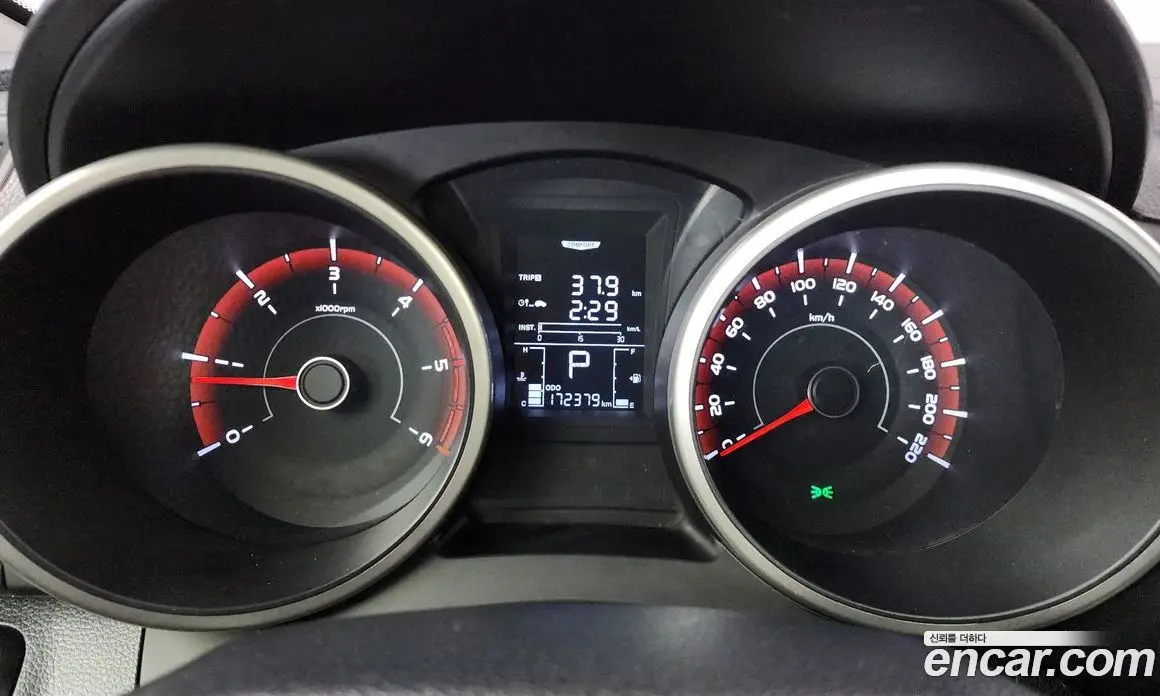 SsangYong TIBOLI 2015 1.6 автомат (гидро), фото 8