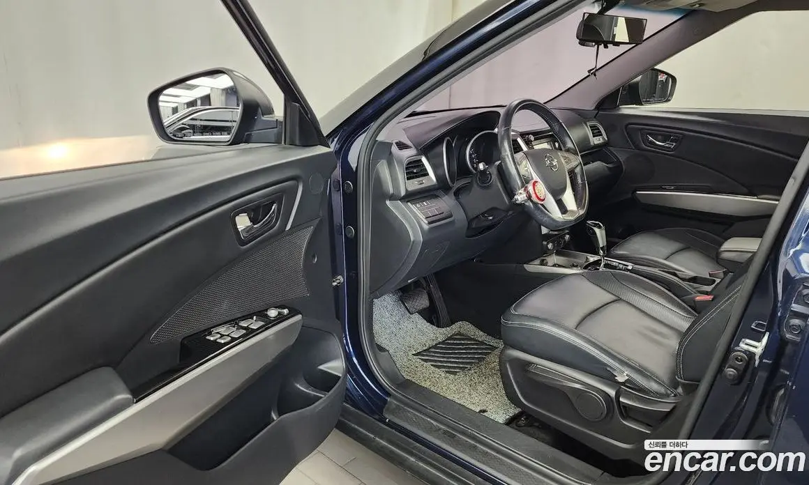 SsangYong TIBOLI 2015 1.6 автомат (гидро), фото 10