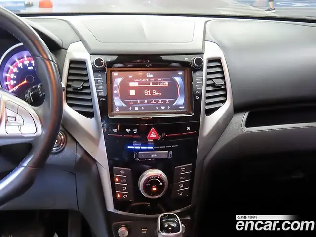 SsangYong TIBOLI 2015 1.6 автомат (гидро), миниатюра 11
