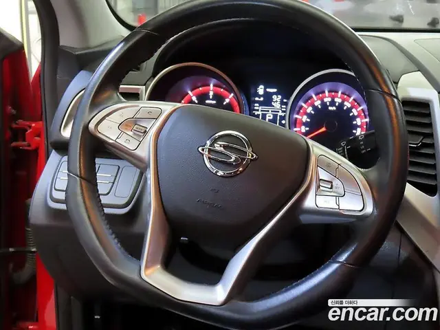 SsangYong TIBOLI 2015 1.6 автомат (гидро), миниатюра 12