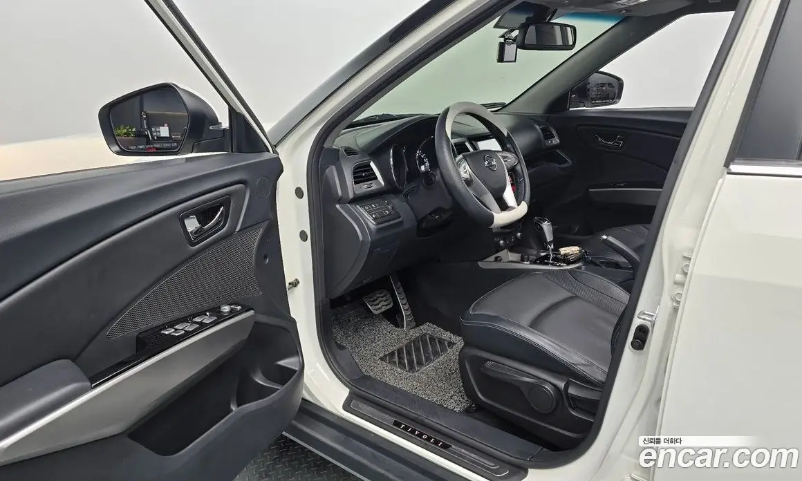 SsangYong TIBOLI 2016 1.6 автомат (гидро), фото 12
