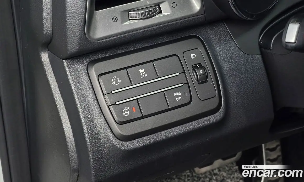 SsangYong TIBOLI 2016 1.6 автомат (гидро), фото 18