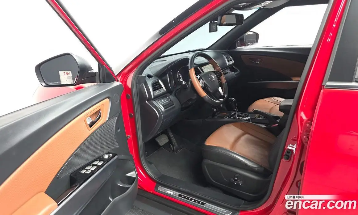 SsangYong TIBOLI 2017 1.6 автомат (гидро), фото 10
