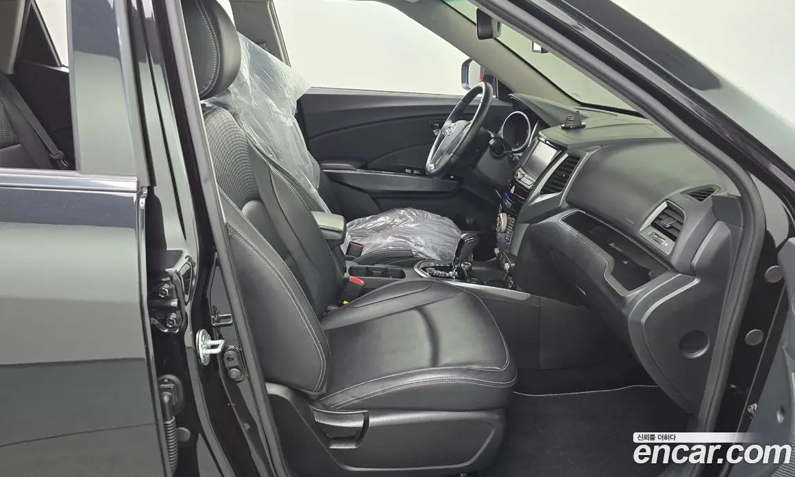 SsangYong TIBOLI 2018 1.6 автомат (гидро), фото 16