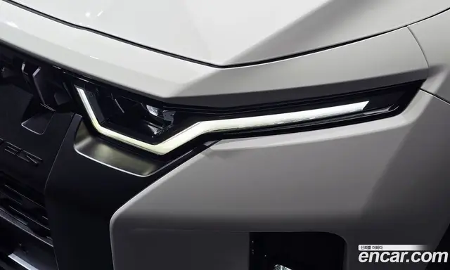 SsangYong Torres 2022 1.5 автомат (гидро), миниатюра 8