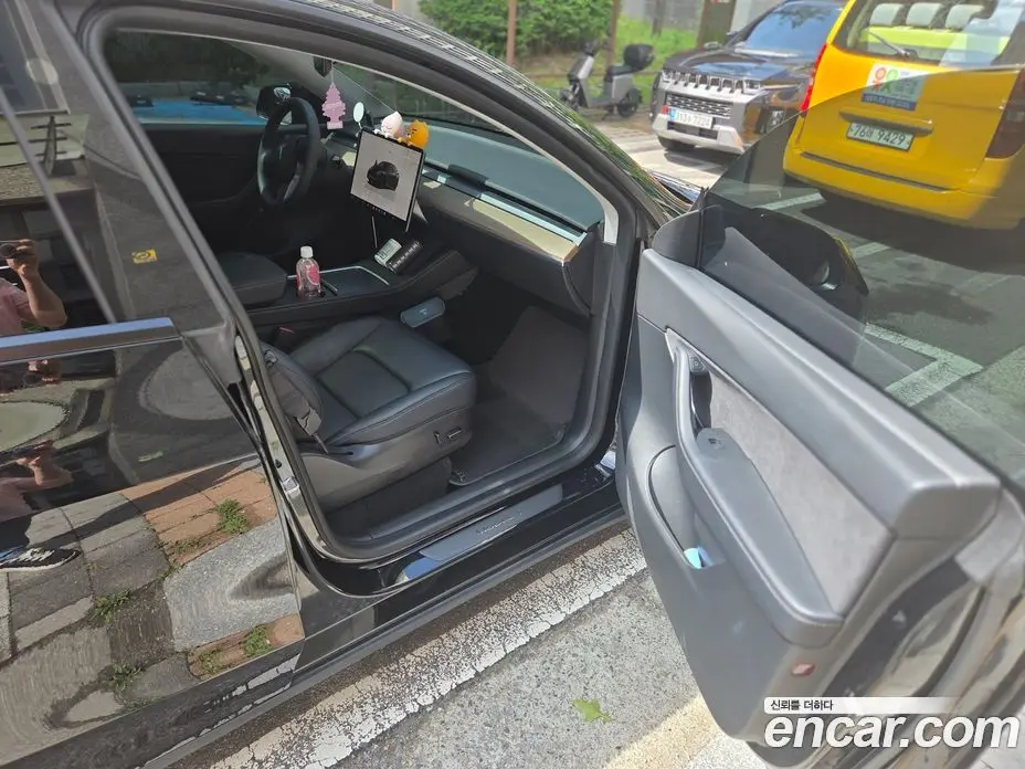 Tesla Model Y 2022 0.2 автомат (гидро), фото 19