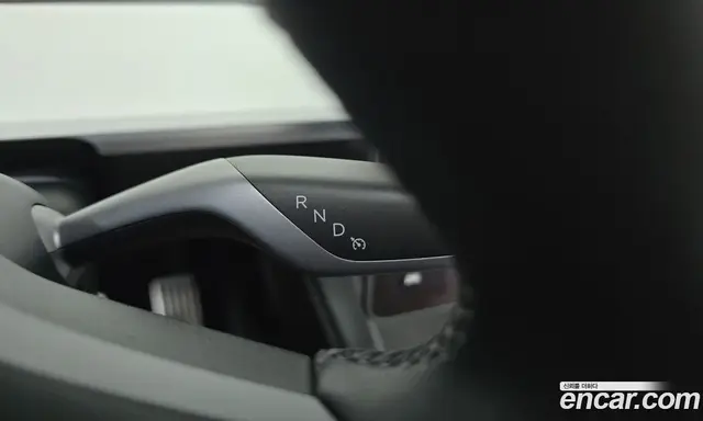 Tesla Model Y 2023 0.2 автомат (гидро), миниатюра 12