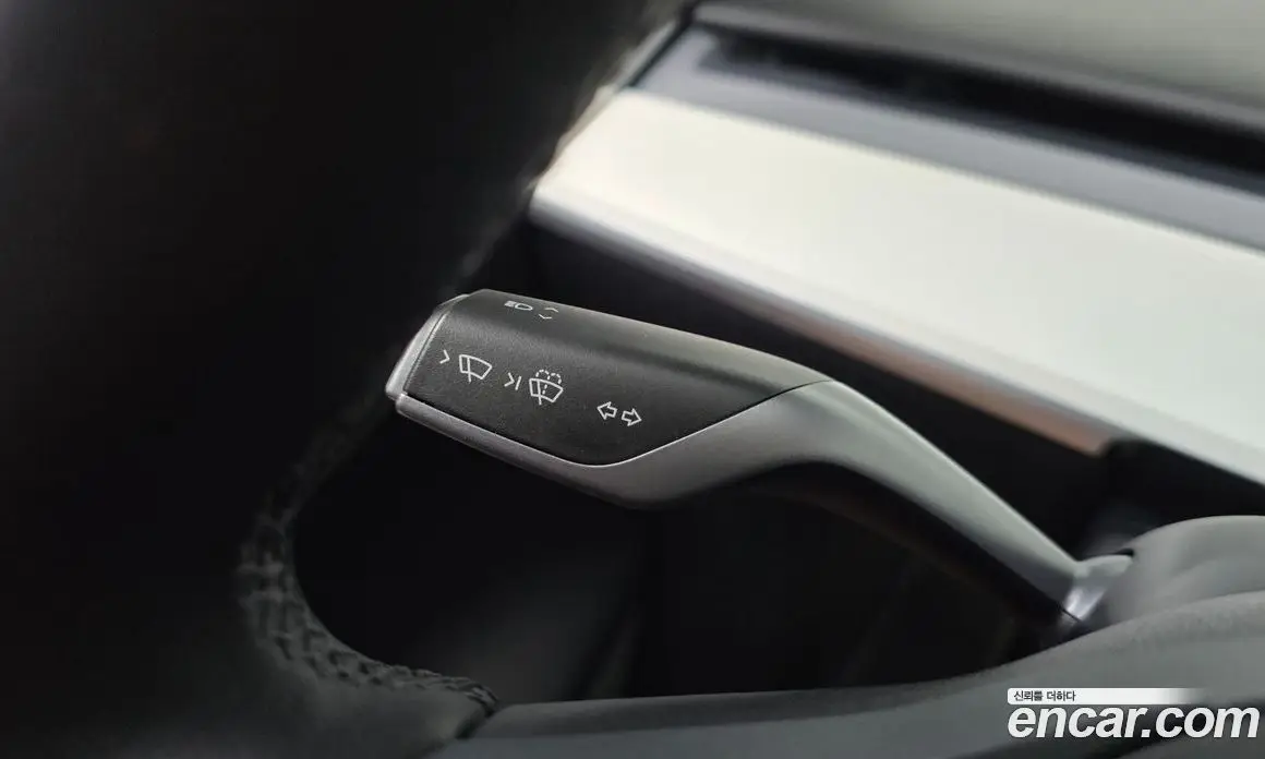 Tesla Model Y 2023 0.2 автомат (гидро), фото 28