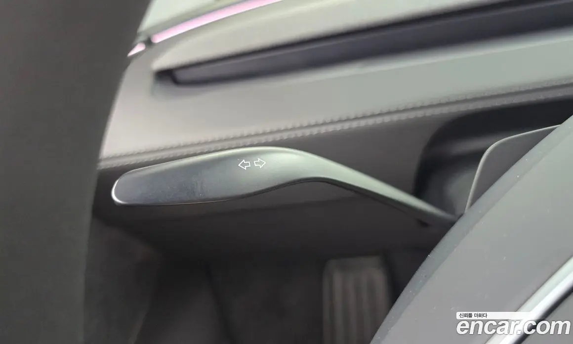 Tesla Model Y 2025 0.2 автомат (гидро), фото 30