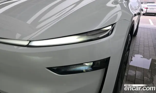Tesla Model Y 2025 0.2 автомат (гидро), миниатюра 8