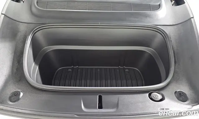 Tesla Model Y 2025 0.2 автомат (гидро), миниатюра 5