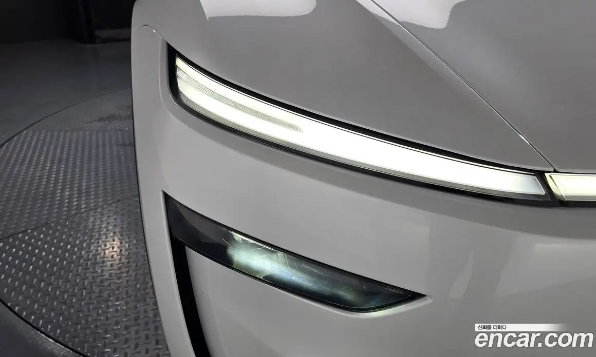 Tesla Model Y 2025 0.2 автомат (гидро), фото 7