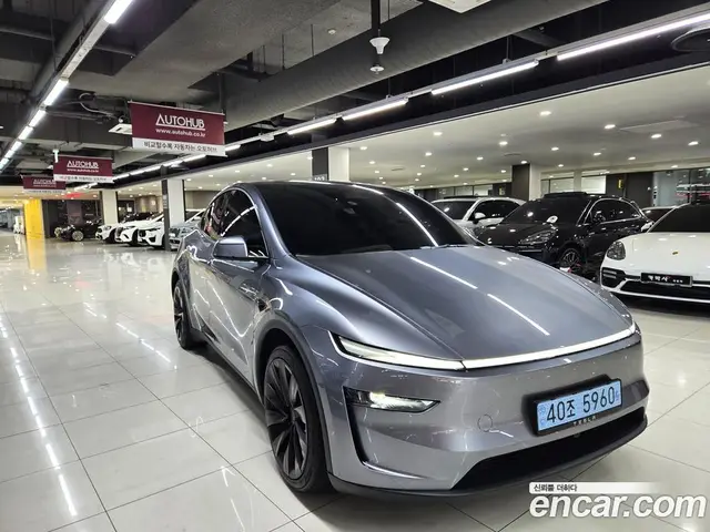 Tesla Model Y 2025 автомат (гидро), миниатюра 2