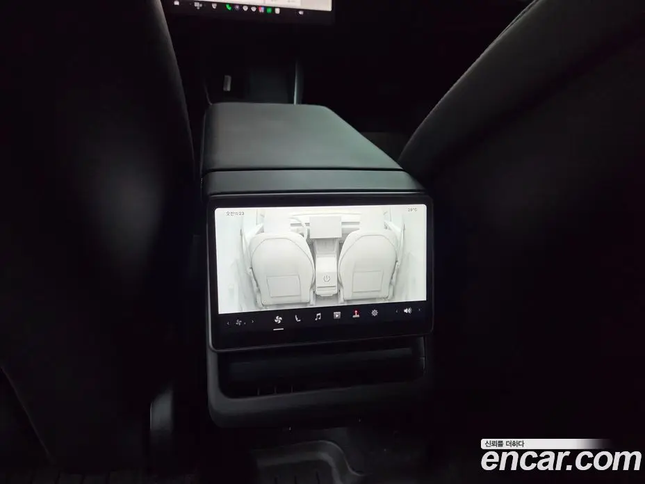Tesla Model Y 2025 автомат (гидро), фото 11
