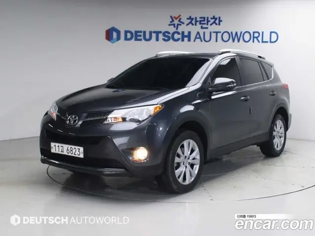 Toyota RAV4, 2015, 139 918 км
