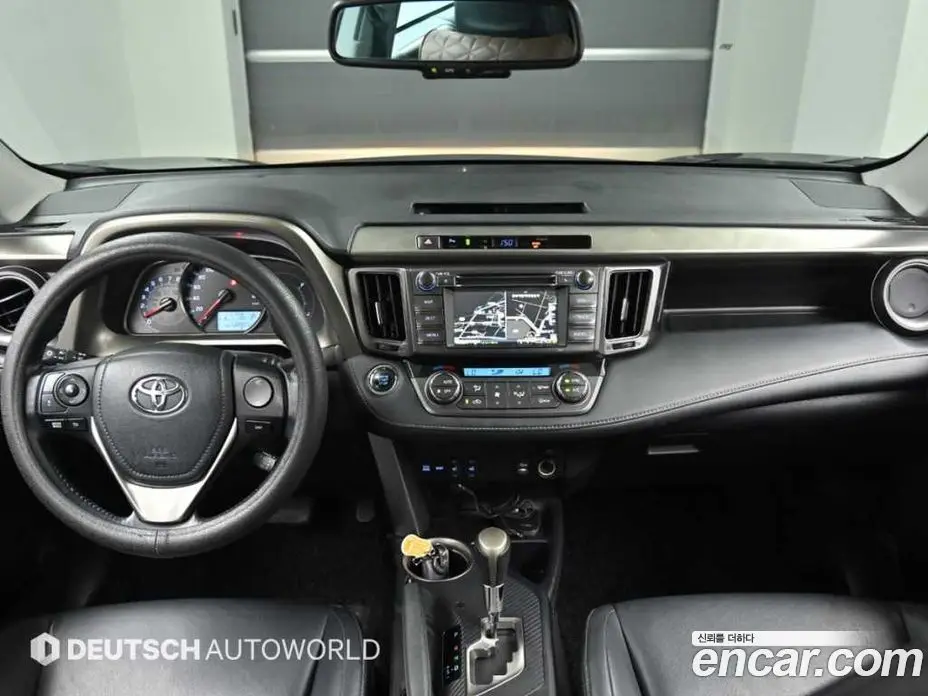 Toyota RAV4 2015 2.5 автомат (гидро), фото 7