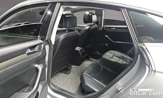 Volkswagen Arteon 2019 2.0 автомат (гидро), миниатюра 11