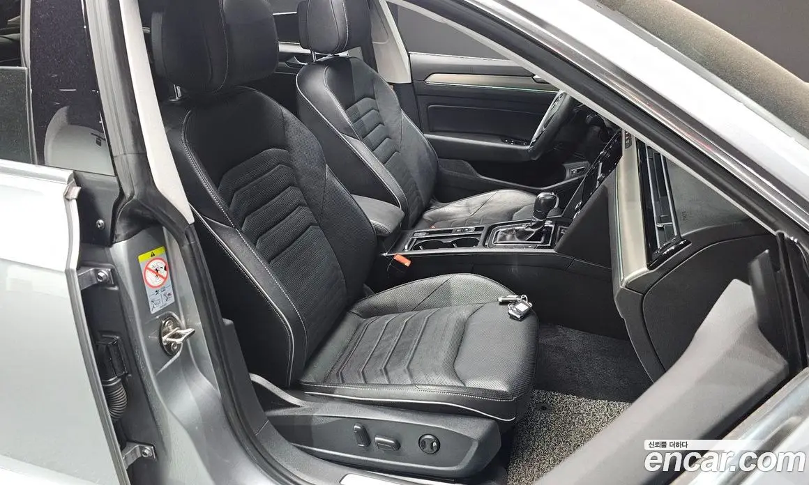 Volkswagen Arteon 2019 2.0 автомат (гидро), фото 12