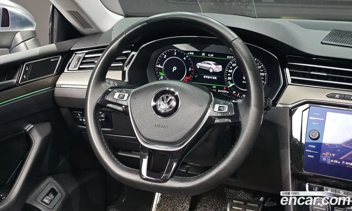 Volkswagen Arteon 2019 2.0 автомат (гидро), фото 13