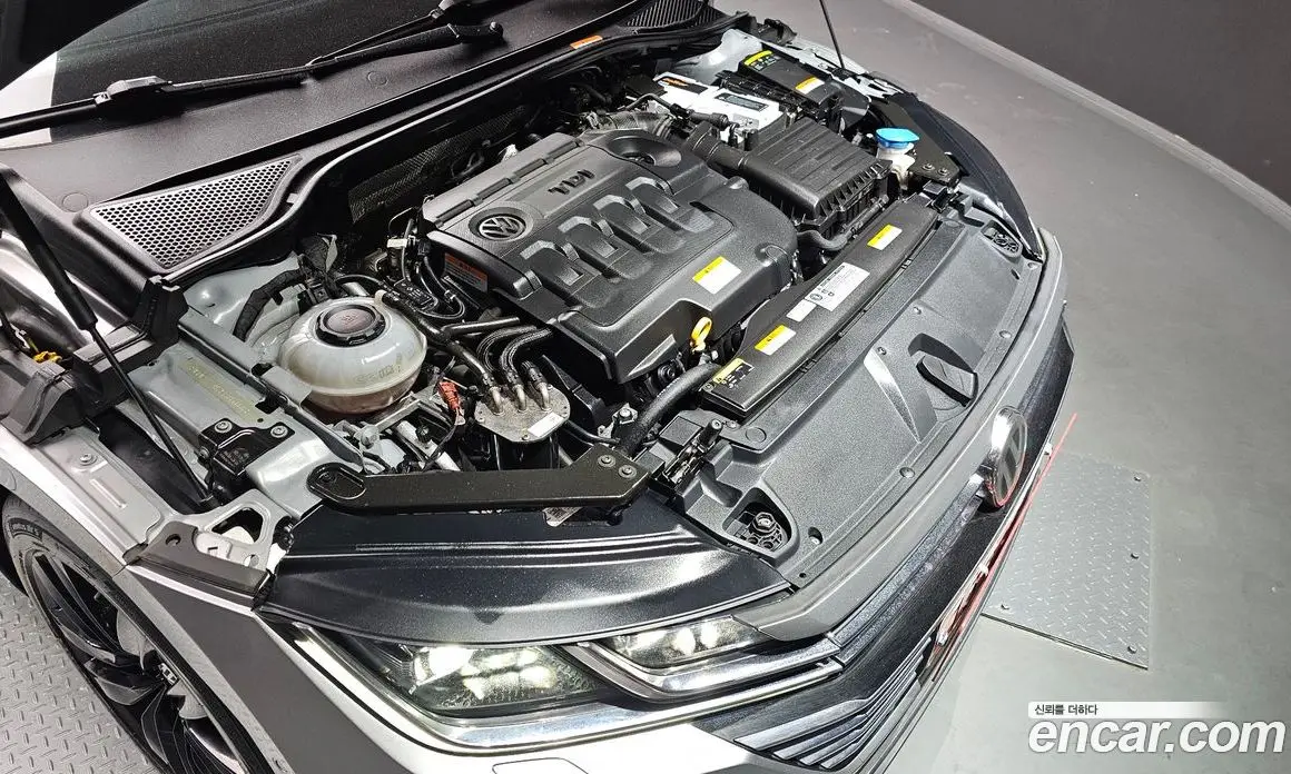 Volkswagen Arteon 2019 2.0 автомат (гидро), фото 6