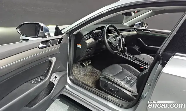 Volkswagen Arteon 2019 2.0 автомат (гидро), миниатюра 10