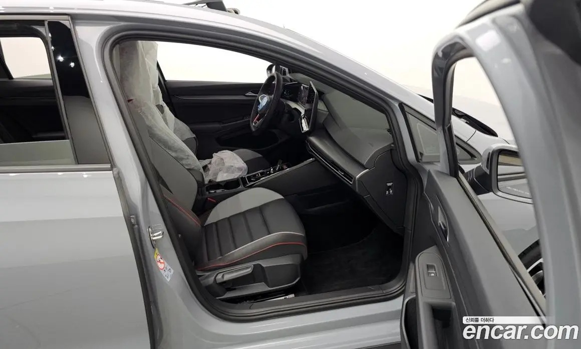 Volkswagen Golf 2026 2.0 автомат (гидро), фото 16