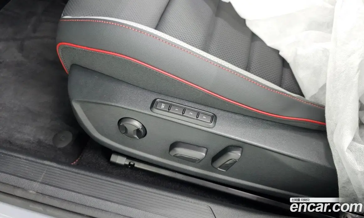 Volkswagen Golf 2026 2.0 автомат (гидро), фото 28