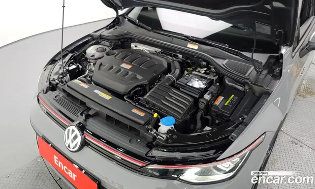 Volkswagen Golf 2026 2.0 автомат (гидро), миниатюра 6