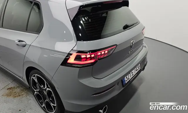 Volkswagen Golf 2026 2.0 автомат (гидро), миниатюра 9