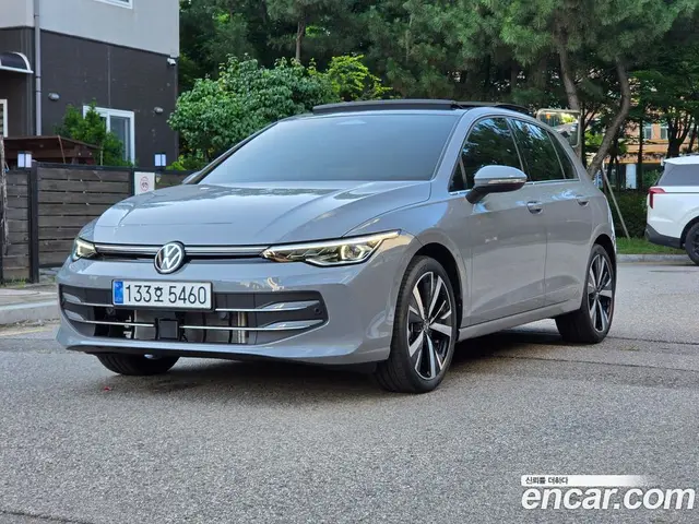 Volkswagen Golf 2026 2.0 автомат (гидро), миниатюра 1