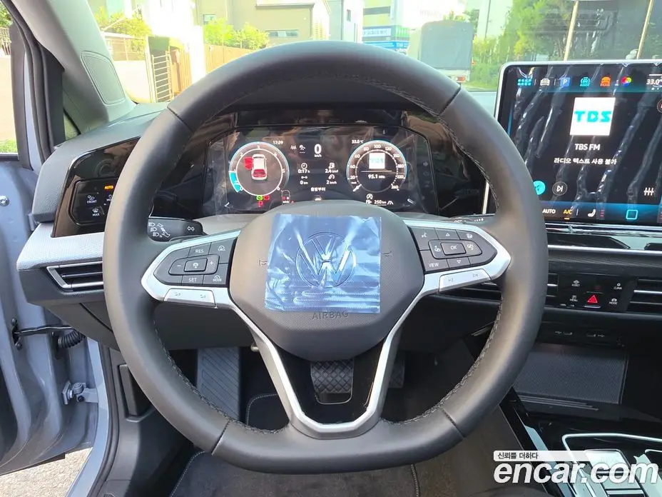 Volkswagen Golf 2026 2.0 автомат (гидро), фото 12