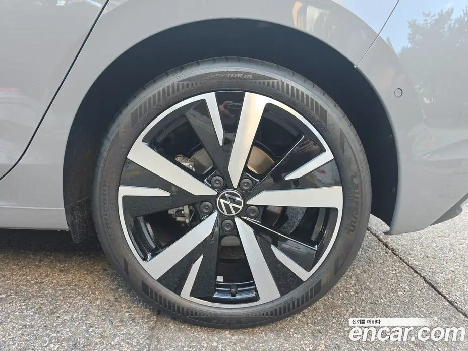 Volkswagen Golf 2026 2.0 автомат (гидро), фото 17